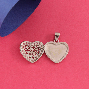 925 silver heart pendant for women, WP-72, showcasing intricate openwork design on one half and solid design on the other.