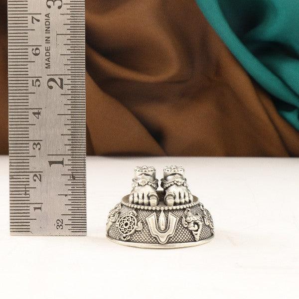 925 silver 3D Balaji Padham idol weighing 30g and measuring 2cm in length with intricate detailing, placed beside a ruler for scale.