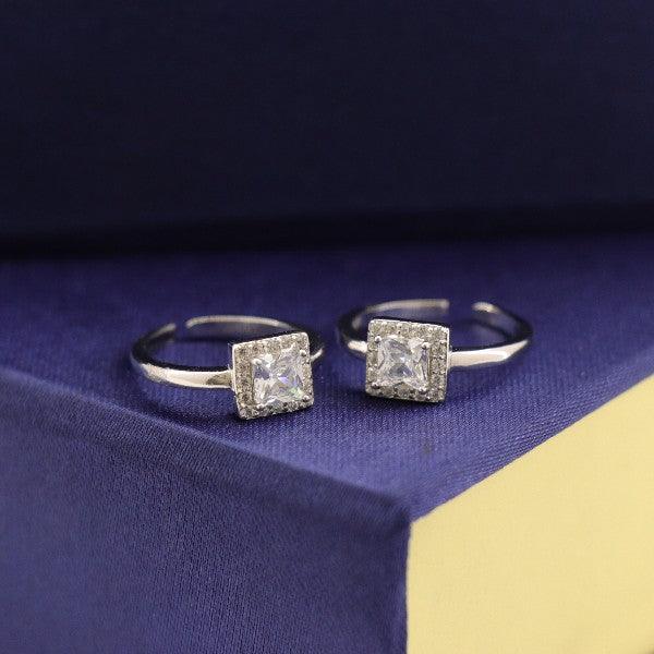 925 Silver Hiranya Women Toe-Rings TE-99 with square gemstones, 3g, purity 925