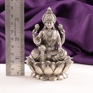 925 silver 3D Mahalakshmi idol weighing 189g, 9 cm in length, placed next to a ruler, showcasing detailed craftsmanship and purity grade.