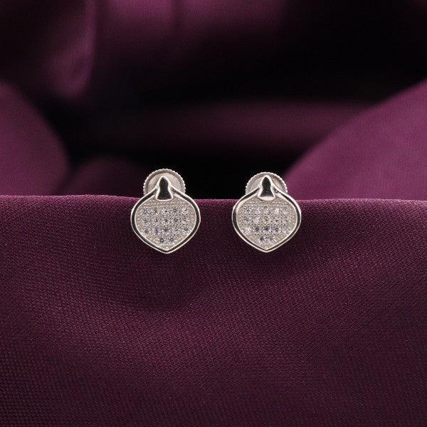 925 Silver Ishana Kids Studs KS-174 with heart-shaped design, weighing 3g and made with 925 purity silver