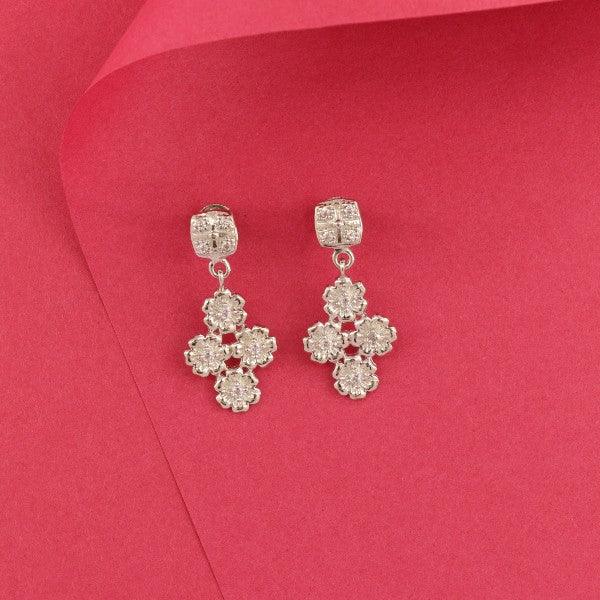 925 silver flower women danglers DAN-146, 4g weight, elegant and pure silver earrings with intricate floral design.