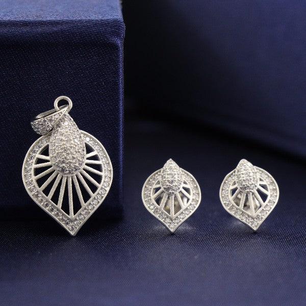 925 Silver Anju Women Pendant-sets PS-97 with intricate detailing, 4g weight, and 925 purity, displayed on a dark blue background.