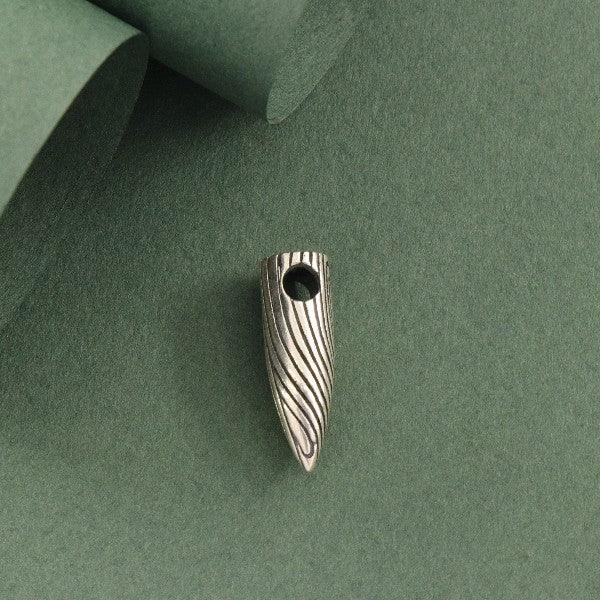 925 silver bullet-shaped men’s pendant MP-65 with intricate design, weighing 5g, made with 925 purity silver.