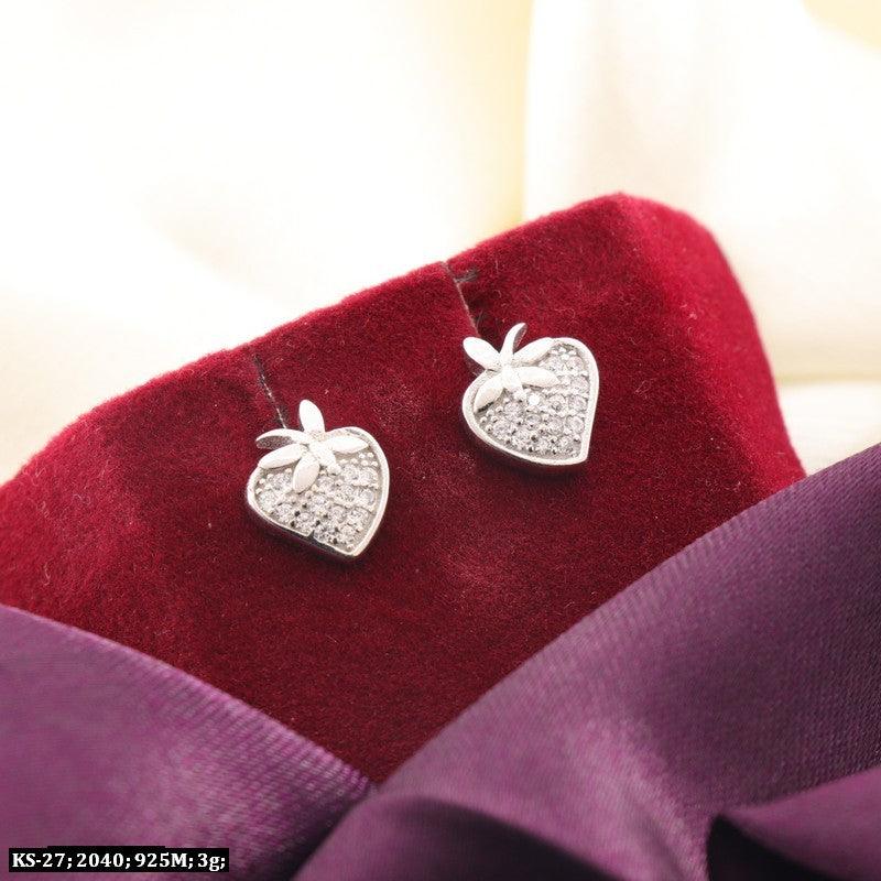 925 silver studded strawberry kids studs KS-27 on red and purple velvet, 3g, purity 925.