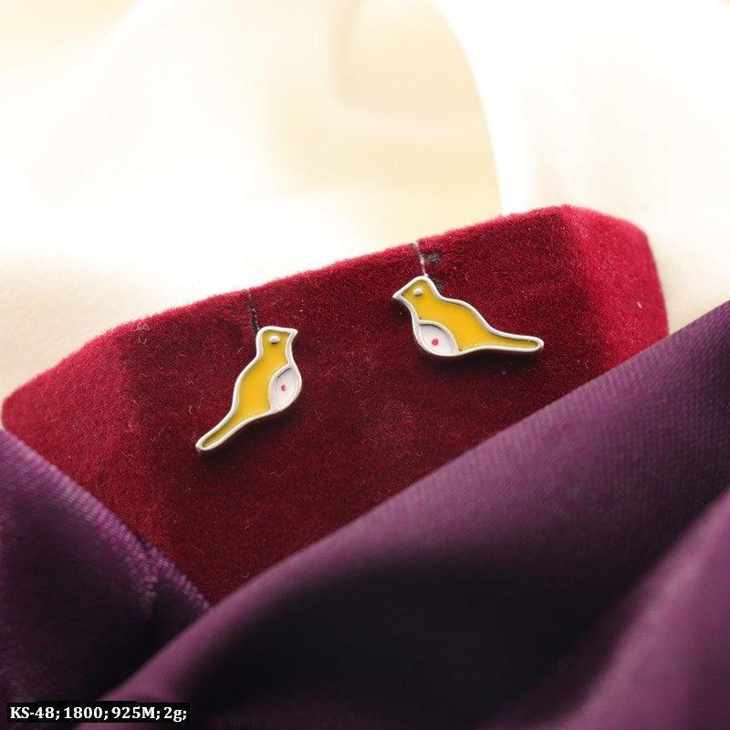 925 silver bird-shaped kids' stud earrings, yellow and white design, displayed on red and purple fabric, 2g, KS-48 model.