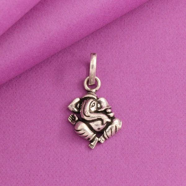 925 silver Ganesha God pendant GP-149, 3g, 925 purity, on pink background.